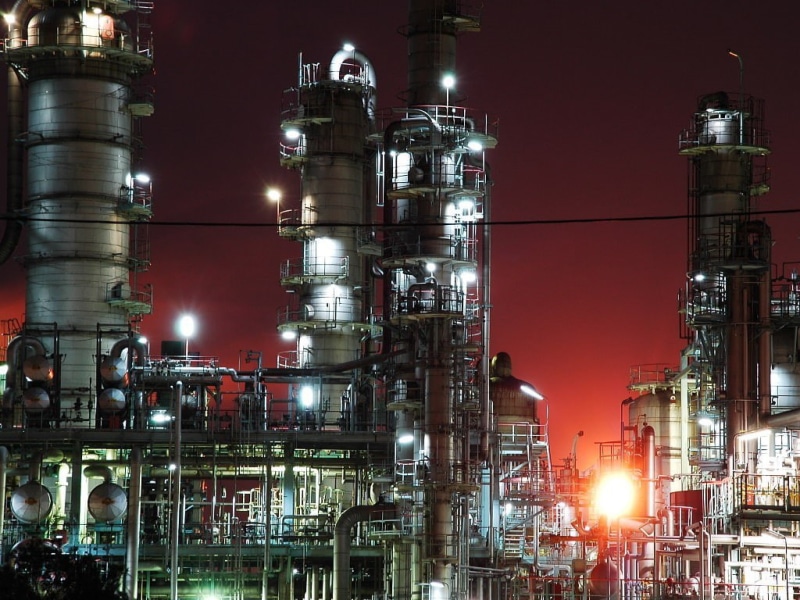 built structure, architecture, refinery, glowing, factory tubes, fuel and power generation, pipeline, 480P, complexity, industrial, smoke stack, factory