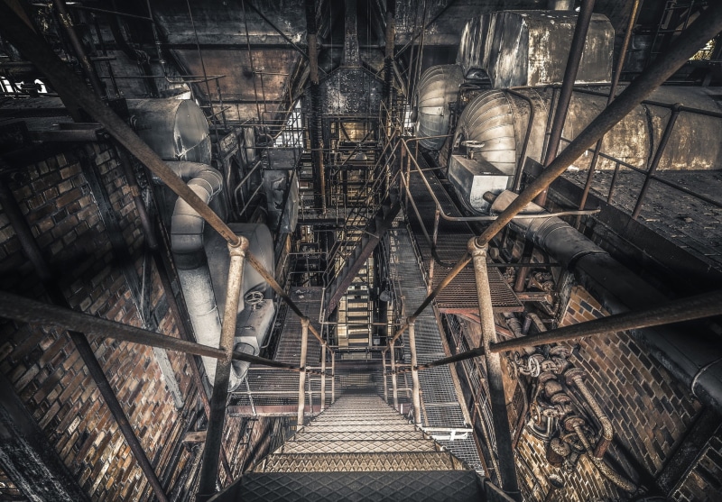 metal, direction, old, lighting equipment, diminishing perspective, day, ladder, staircase, indoors, architecture, the way forward, built structure, steps and staircases