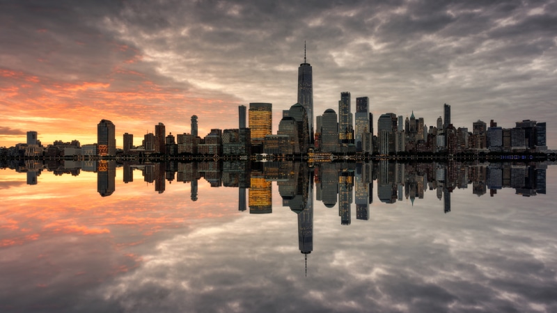 cloud - sky, ultra, skyline, travel destinations, architecture, waterfront, water, office building exterior, building exterior, hd, spire, symmetry