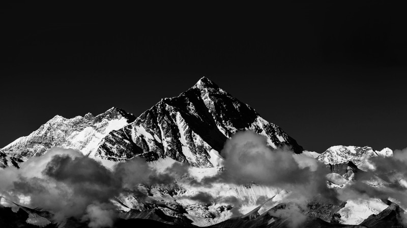 mountain, asia, mount everest, qomolangma, himalayas, monochrome photography, ridge, chomolungma, 4K, peak, monochrome, sky, himalaya range, rock, darkness