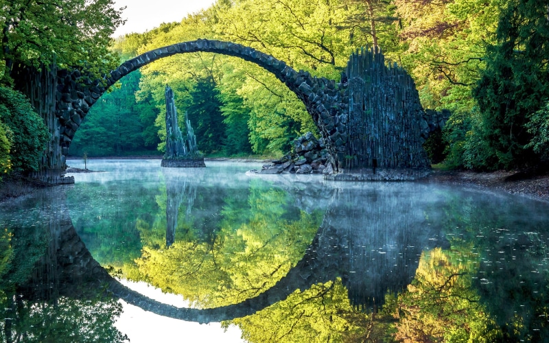 water, europe, brown, plant, river, 2K, blue, waterfront, outdoors, no people, scenics, tranquil Scene, arch, body, springtime, green Color, lake, season