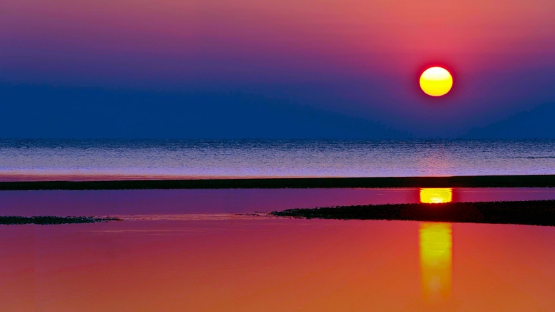 tranquil scene, sea, reflection, sky, dusk, sunset, 4K, idyllic, shore, outdoors, no people, solar eclipse, scenics - nature, beach, tranquility, calm