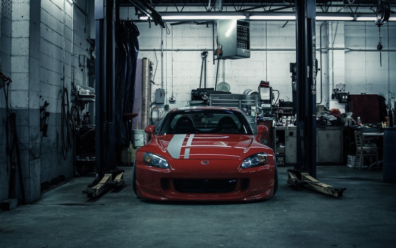 architectural column, land vehicle, red, 1080P, industry, transportation, architecture, car, mazda, building, garage, motor vehicle, sign, mode of transportation