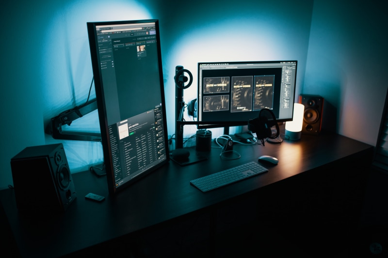 internet, indoors, device, working space, devices, monitor, screens, electronics, workplace, desktop pc, flat, electrical equipment, black, monitors, inside