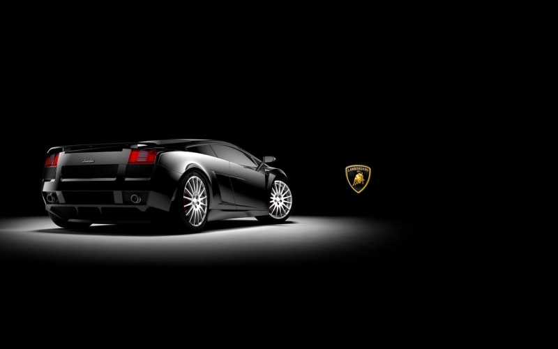 studio shot, single object, wealth, gray, land vehicle, copy space, car, model, die, motor vehicle, black, spotlights, 720P, transportation, indoors, black color