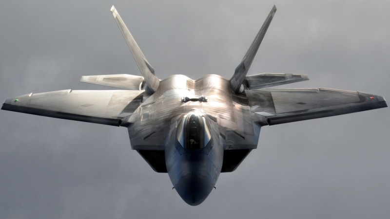 close-up, military airplane, fighter, vehicle, plane, transportation, 1080P, nature, military aircraft, flying, gray, day, no people, aerospace industry