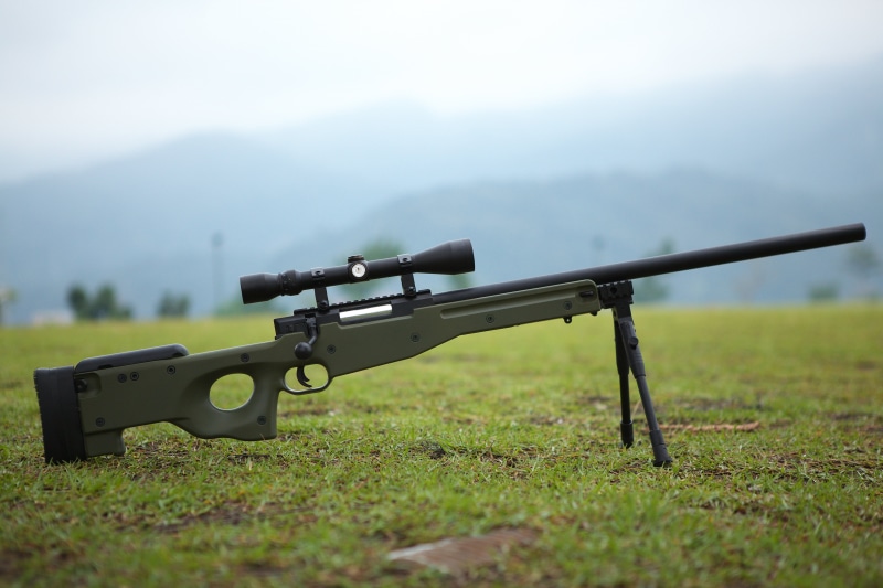 aiming, green, aggression, hunting, nature, conflict, environment, earth, optics, side view, tree, beauty in nature, sniper, black, sport, target Shooting