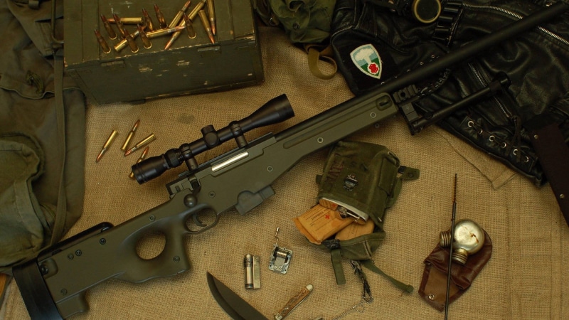 variation, hunting, still life, pistol, war, knife - weapon, rifle, violence, social issues, sniper, ammunition, marines, large group of objects, publication