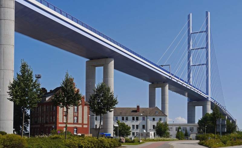 low angle view, mv, mainland, transportation, nature, architecture, rügen bridge, city, building exterior, houses, 4K, pylons, rügen, tree, architectural column