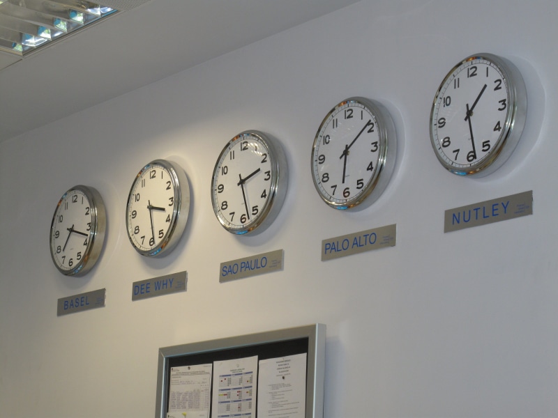 corporate business, 4K, indoors, accuracy, Time Zone, communication, business, technology, wall - building feature, gauge, Clock, Hour, instrument of time
