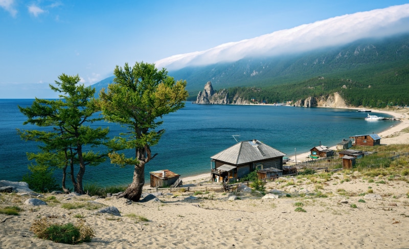 day, idyllic, tree, water, boat, lake, beauty in nature, tranquility, outdoors, non-urban scene, Russia, green, nature, sand, sky, landscape, 5K, house