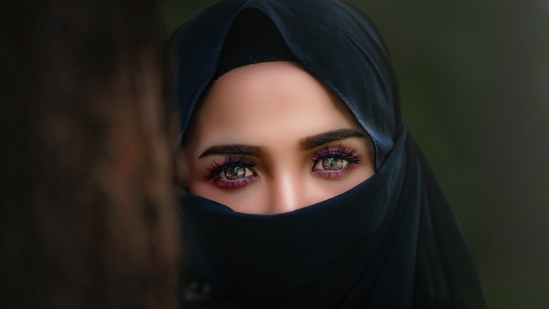 women, beautiful woman, 4K, girl, covering, hijab, looking at camera, peeking, one person, close-up, young adult, body part, front view, portrait, veil