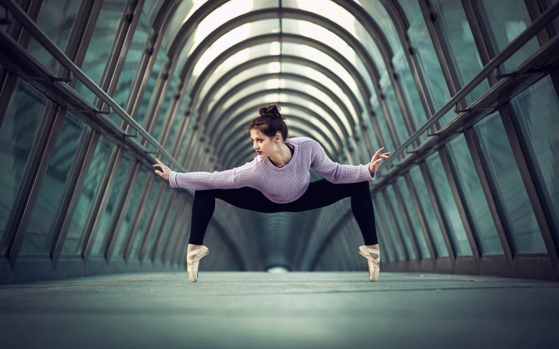 exercising, posture, yoga pants, sport, hairbun, brunette, ballerina, stretching, dancer, yoga, women, relaxation, young women, young adult, adult, relaxation exercise