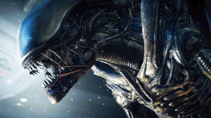 one animal, animal wildlife, video games, fish, close-up, sea life, representation, animals in the wild, silver colored, Alien (movie), nature, indoors