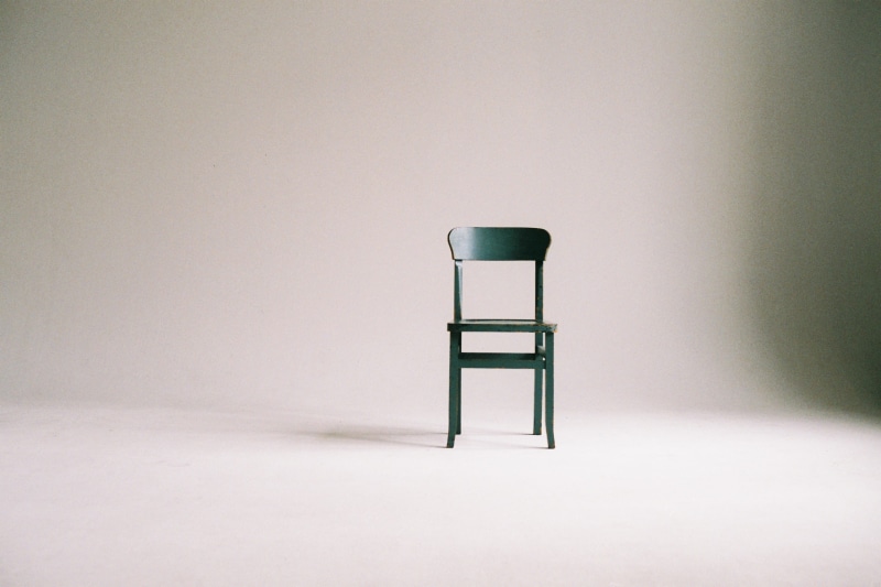 calm, shadow, design, wall - building feature, modern, minimalism, single object, drinking glass, furniture, studio shot, beautiful, floor, minimalist