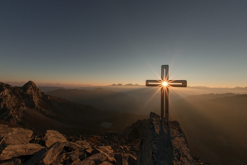 no people, christian, scenics - nature, 5K, idyllic, christian cross, sun, copy space, tranquil scene, sunlight, beauty in nature, horizon, church cross