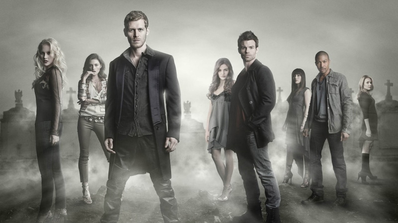 spin-off, males, emotion, full length, Niklaus Mikaelson, Daniella Pineda, Charles Michael Davis, young Adult, actors, Rebekah Mikaelson, group, Sophie Deveraux
