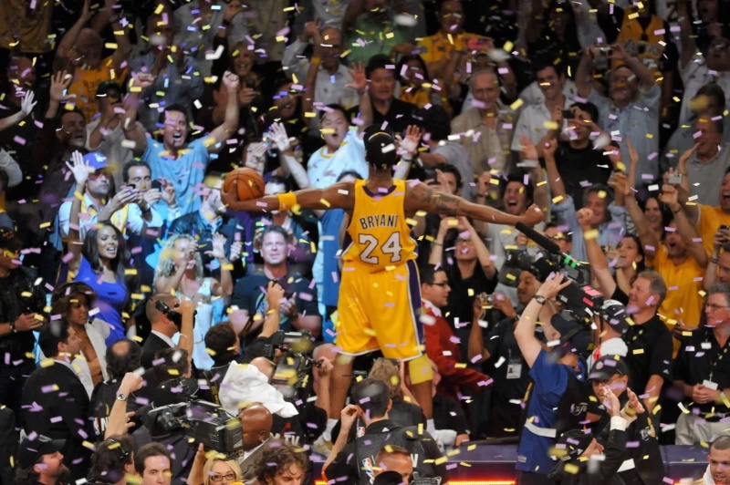 Kobe Bryant, real people, Los Angeles, leisure activity, crowd, high angle view, stadium, bryant, arms raised, group of people, kobe, lakers, human arm