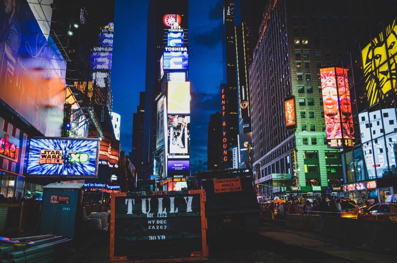 cityscape, no people, evening, city life, skyscrapers, built structure, sign, skyscraper, Broadway, commercial sign, modern, photo, advertisement, billboards
