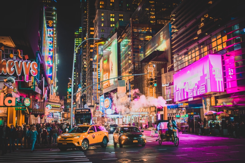 city street, built structure, skyscraper, travel destinations, city, street, traffic, motor vehicle, crossing, building exterior, manhattan, new york city