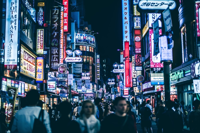 script, cityscape, light, pedestrian, city Life, times Square - Manhattan, nightlife, crowd, non-western script, china - East Asia, Shibuya, urban Scene