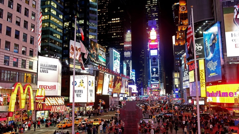 editorial, broadway - Manhattan, city, text, retail, traffic, square, travel Destinations, cityscape, 1080P, uSA, real people, midtown Manhattan, large Group Of People