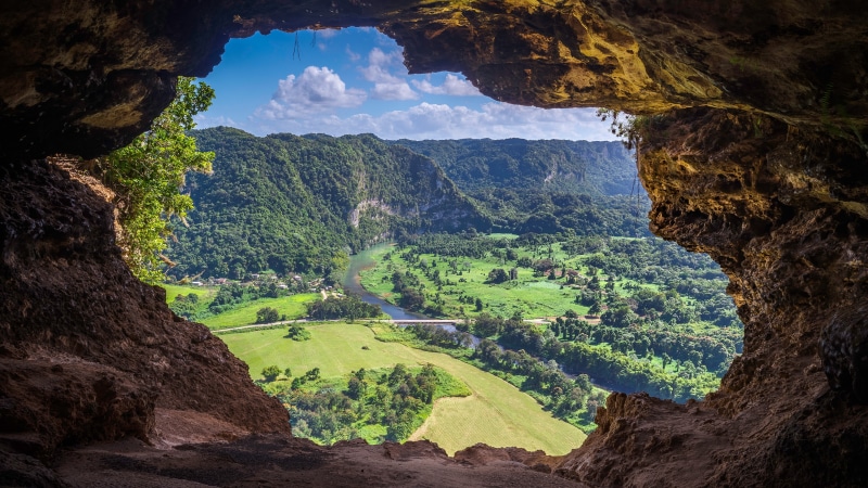 window, geology, landscape, highland, ravine, 4K, crag, canyon, escarpment, mountain, cave, puerto rico, rock formation, rock, window cave, cueva ventana