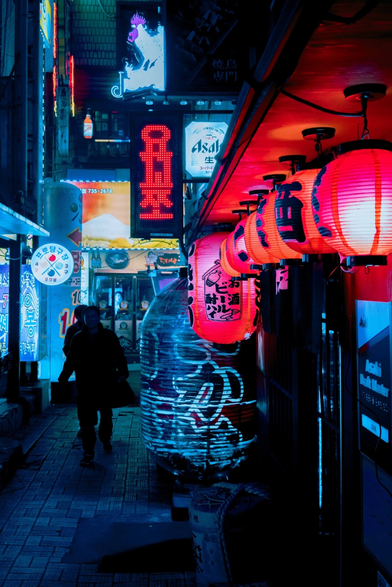 incidental people, people, adult, seoul, city life, asian, city, asium, architecture, full length, motion, commercial sign, street photography, blue, hallway