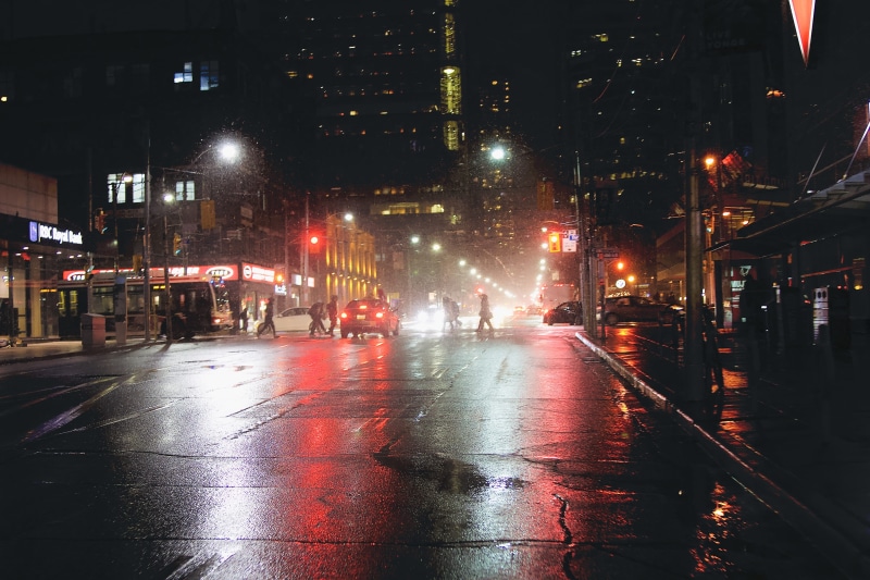 building exterior, automobile, transportation, cityscape, mode of transportation, 5K, city street, street light, metropolis, downtown, land vehicle, vehicle