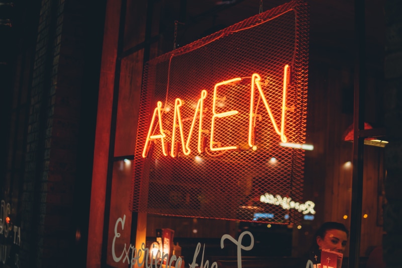 5K, outdoors, illuminated, communication, amen, restaurant, light, building, neon, screen, western script, human, lighting equipment, architecture, business