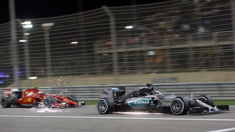 night, crash helmet, car, architecture, speed, motion, red, sport, blurred motion, motor racing track, cars, mode of transportation, sports race, motorcycle