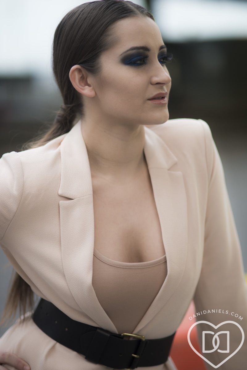 long hair, consumerism, looking away, young women, white jacket, 5K, Clinic Magazine, beauty, women, adult, clothing, beautiful woman, hair, model, belt