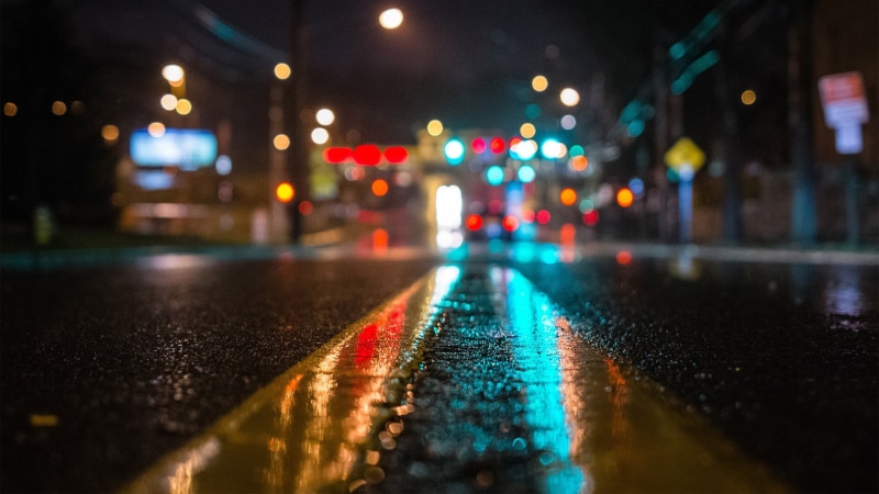motion, light, yellow, traffic lights, diminishing perspective, blurred Motion, monsoon, rainy season, city street, night, speed, raindrop, downtown District