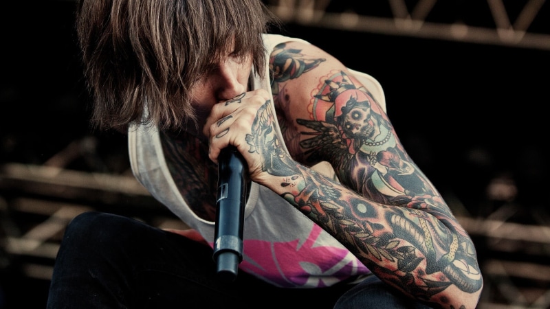 men, hairstyle, leisure activity, one person, adult, casual clothing, portrait, top, Bring Me the Horizon, lifestyles, music, fashion, creativity, women