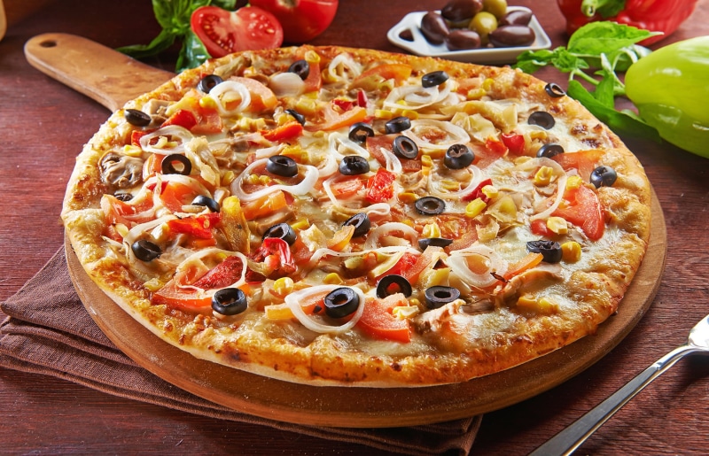 1080P, bacon, pizza, tomatoes, olives, cheese
