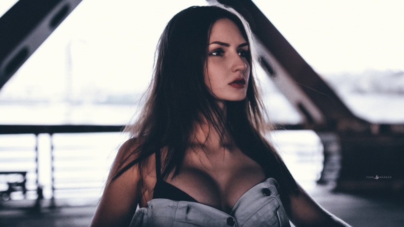 long hair, women, women outdoors, brunette, beautiful woman, looking at camera, Yura Warner, depth of field, looking into the distance, contemplation, one person