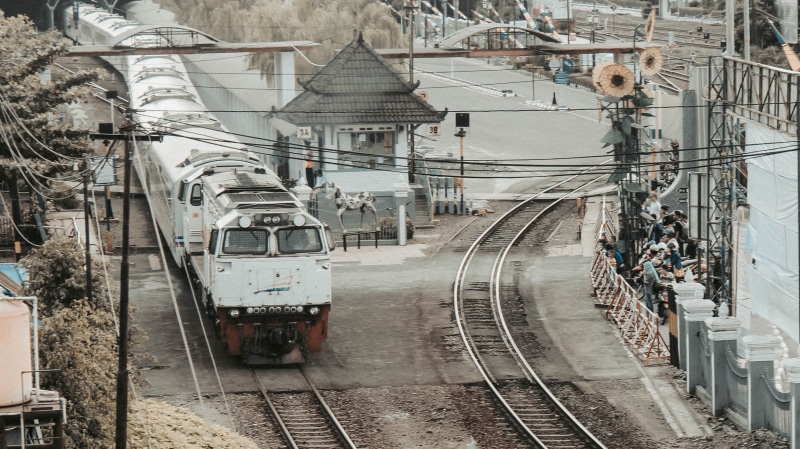 incidental people, rail transportation, malioboro, train - vehicle, railroad track, travel, urban, land vehicle, vacation, train, yogya, station, 2K, transportation