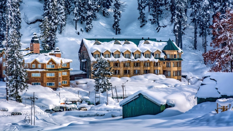 baramulla, no people, cold temperature, asia, town, building, resort, gulmarg, architecture, snow, plant, winter, covering, skiing destination, white color