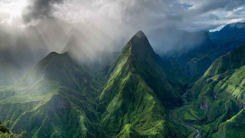 island, green color, travel, tranquil scene, photo, mountain peak, sky, travel destinations, 1080P, beauty in nature, no people, mountain, sun rays, fog