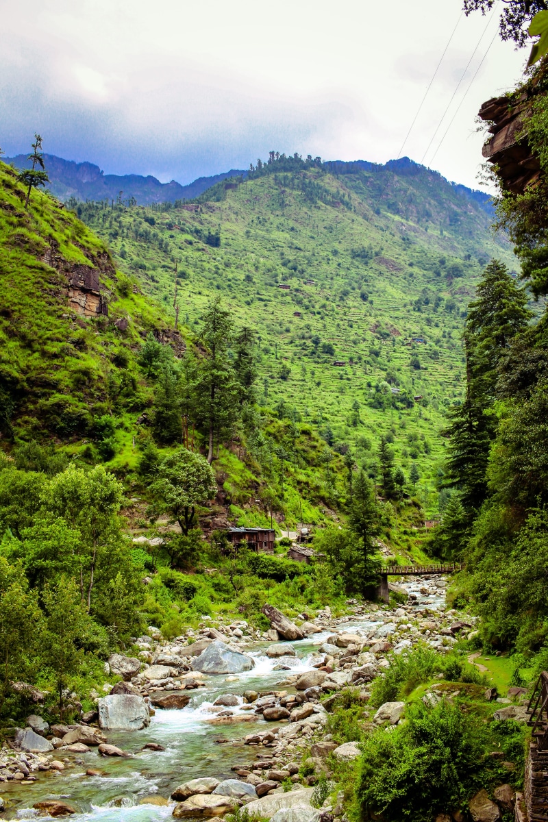 bridge, landscape, environment, day, outdoors, non-urban scene, flowing, 5K, tranquil scene, green color, nature, scenics - nature, river, plant, flowing water