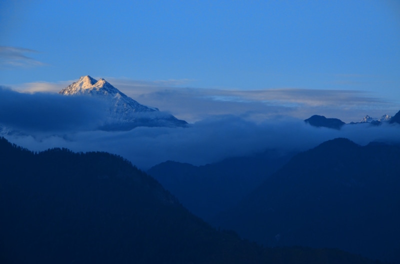 no people, cloud - sky, scenics - nature, cold temperature, environment, mountain peak, 4K, snowcapped mountain, tourism, non-urban scene, outdoors, travel