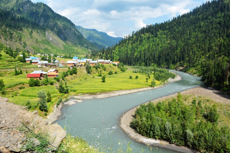water, day, plant, nature, pakistan, scenics - nature, tree, outdoors, pakistan valley, green color, surrounded, growth, built structure, environment, beauty in nature