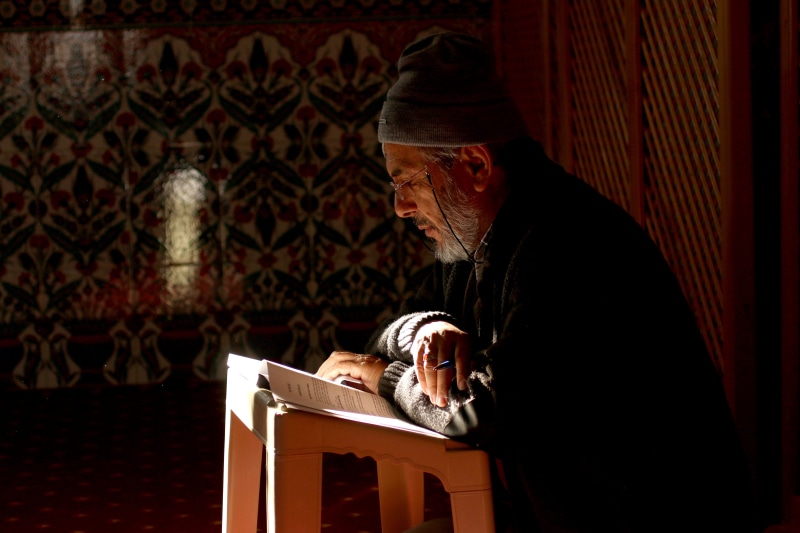 two people, quran, senior adult, waist up, masjid, mature men, istanbul, islam, men, senior men, clothing, real people, turkey, arabic, adult, mature adult