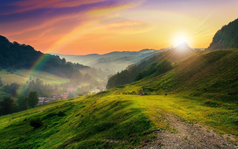 sun, beauty in nature, scenics - nature, mountain range, mountain, cloud - sky, sky, sunlight, mountain peak, tranquility, landscape, lens flare, laptop backgrounds nature images 1920x1200