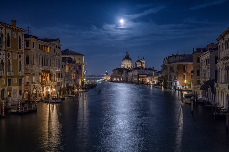 night photography, travel, venice - Italy, buildings, europe, tourism, canal, water, architecture, nighttime, famous Place, Santa Maria della Salute, santa