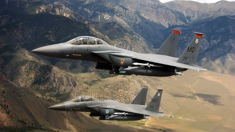 military training, F15 Eagle, gray, day, air vehicle, aerospace industry, 1080P, two, military aircraft, planes, airplane, aircraft, fighter, mountain range