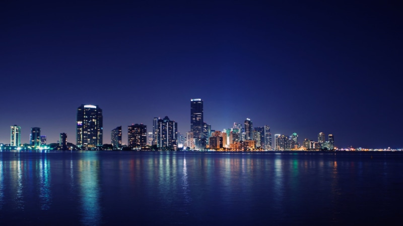 urban skyline, illuminated, outdoors, downtown district, water, financial district, skyline, reflection, 1080P, sky, no people, city, looking at view