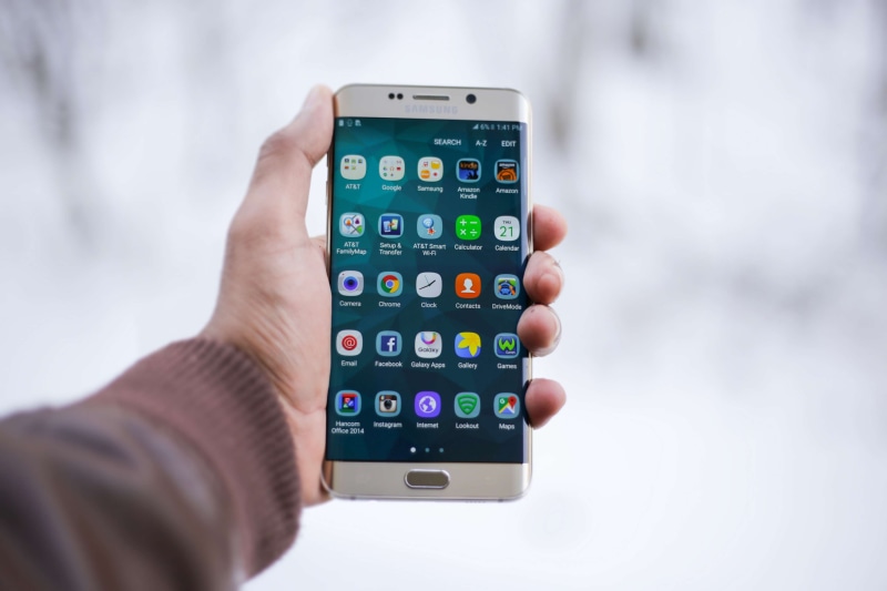 mobile phone, android, samsung galaxy s6 edge plus, focus on foreground, control, indoors, apps, number, smart phone, human body part, applications, human hand