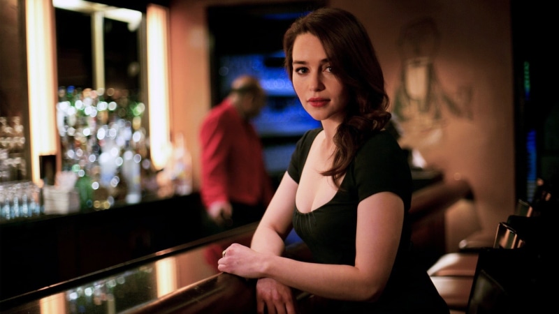 women, bar - drink establishment, scoop, celebrity, bar counter, beautiful people, brown hair, nightlife, night, luxury, sleeved, indoors, red, fashion