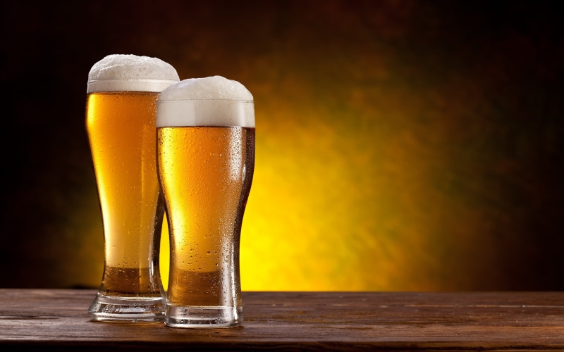 cold temperature, alcohol, lager, refreshment, dew, household equipment, wet, no people, drop, food and drink, bar - drink establishment, drink, pint glass